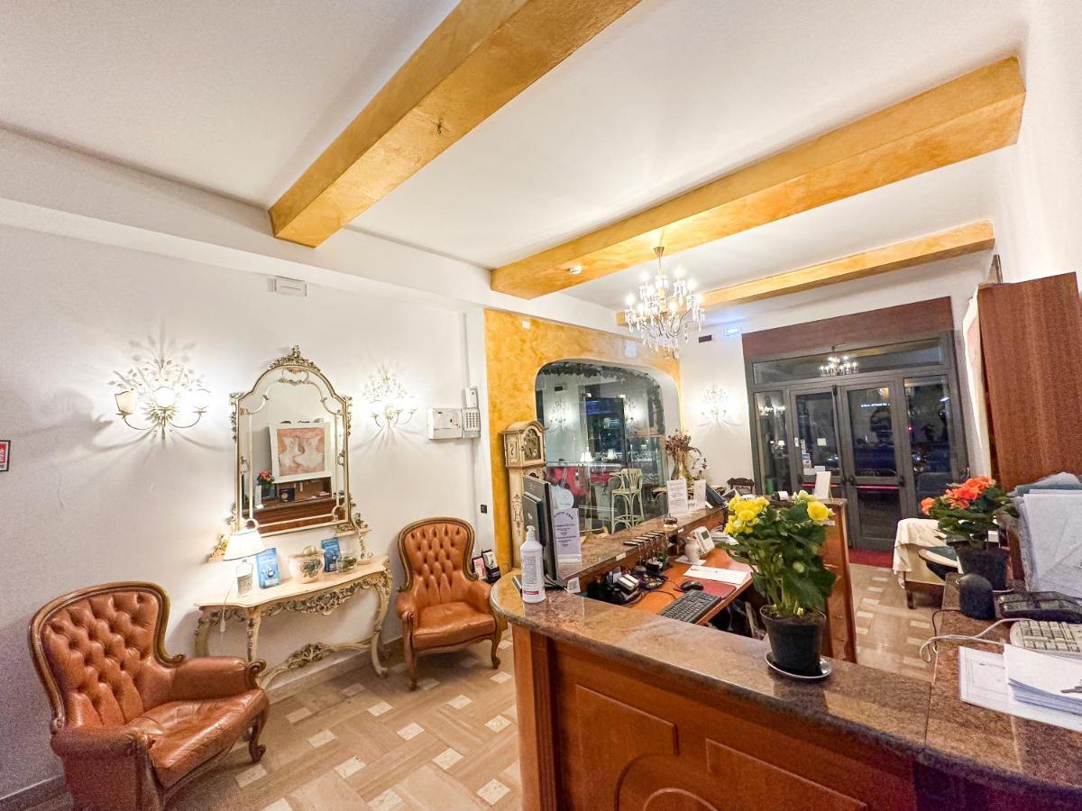 Hotel Dell'Orto Chiavari Buitenkant foto